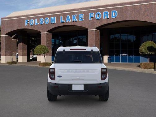 Oxford White 2026 Ford Bronco Sport Big Bend