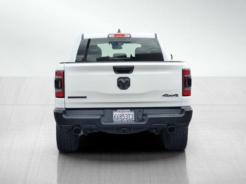 Bright White Clearcoat 2023 RAM 1500 Big Horn