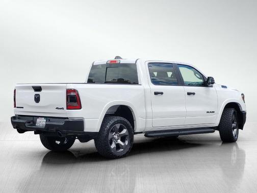 Bright White Clearcoat 2023 RAM 1500 Big Horn