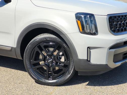 Wolf Gray 2023 Kia Telluride EX X-Line