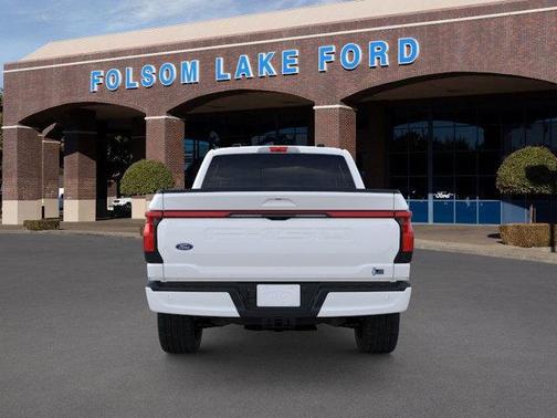 2025 Ford F-150 Lightning Platinum