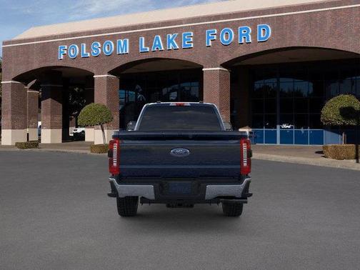 2025 Ford F-350 Lariat Super Duty