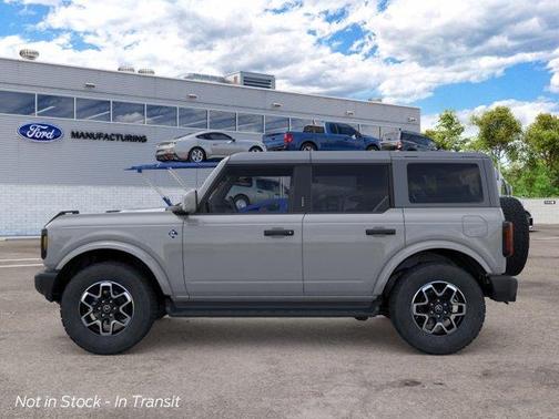 Avalanche 2026 Ford Bronco Outer Banks