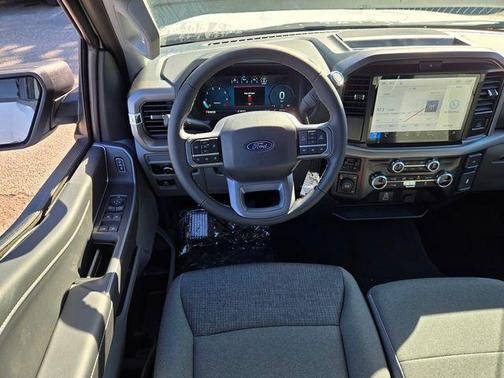 Oxford White 2026 Ford F-150 XLT