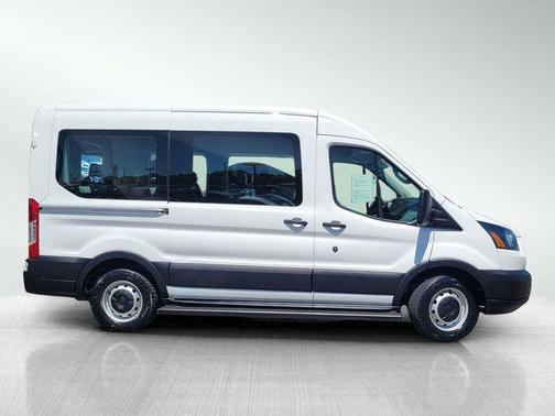 Oxford White 2019 Ford Transit-150 XL
