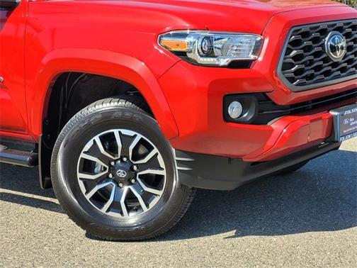 2022 Toyota Tacoma TRD Sport