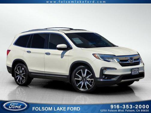 White 2019 Honda Pilot Touring 7-Passenger