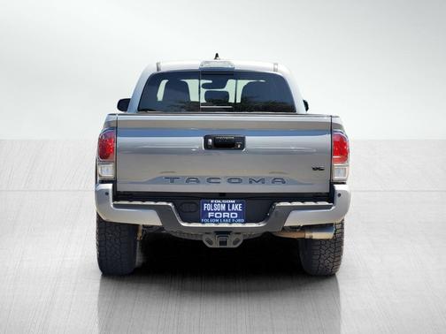 Cement 2020 Toyota Tacoma TRD Off Road