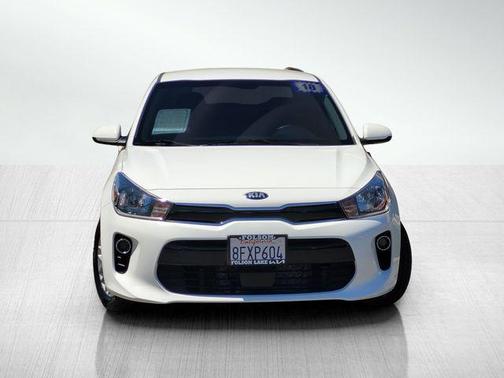 Clear White 2018 Kia Rio EX