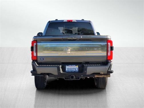 2023 Ford F-250 Platinum