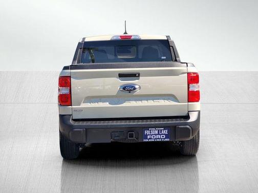 Terrain 2024 Ford Maverick Lariat