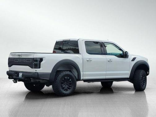 White Metallic 2024 Ford F-350 Limited