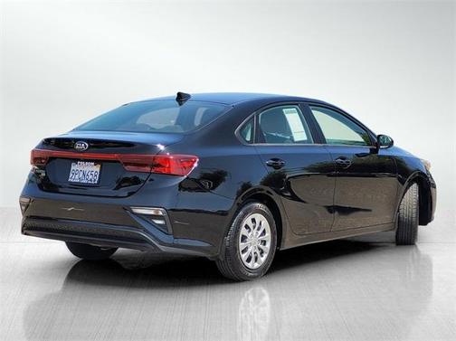 2021 Kia Forte FE