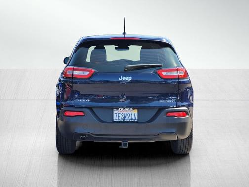 2014 Jeep Cherokee Sport