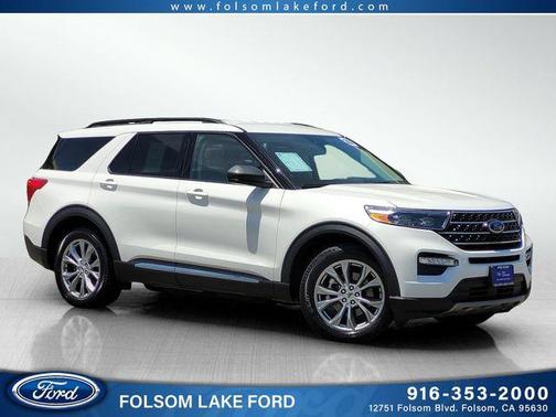 White Metallic 2020 Ford Explorer XLT