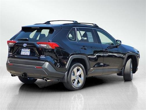 2021 Toyota RAV4 Hybrid XLE Premium