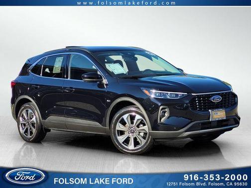 2025 Ford Escape Platinum