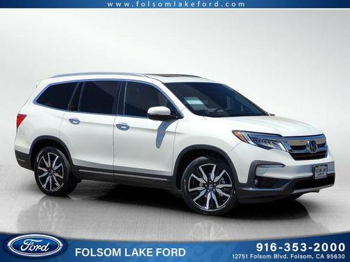 White 2021 Honda Pilot Touring 8-Passenger