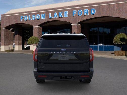 Black 2026 Ford Expedition Active