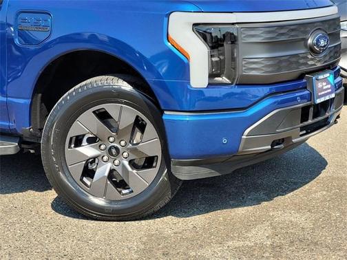 2022 Ford F-150 Lightning LARIAT