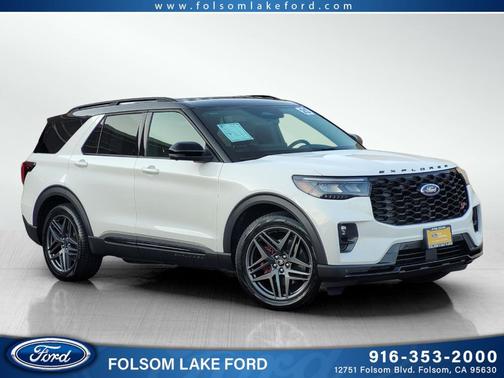 2025 Ford Explorer ST