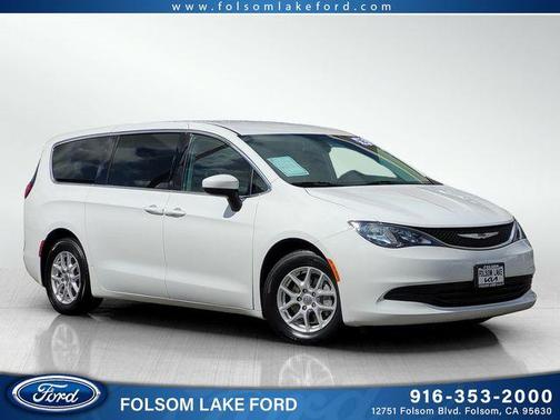 2018 Chrysler Pacifica LX