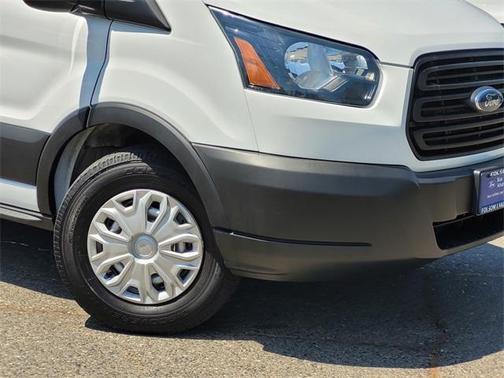 2019 Ford Transit-250 148 WB Medium Roof Cargo