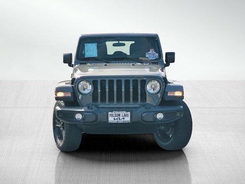 2021 Jeep Wrangler Unlimited Sahara Altitude