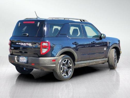 Blue Metallic 2022 Ford Bronco Sport Outer Banks