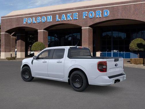 2026 Ford Maverick Lobo Standard