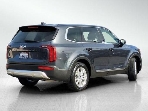 2022 Kia Telluride LX