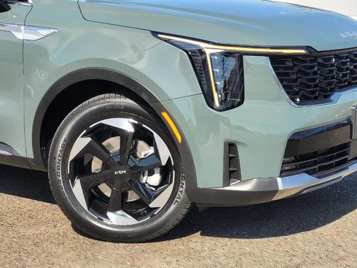 2025 Kia Sorento Plug-In Hybrid EX