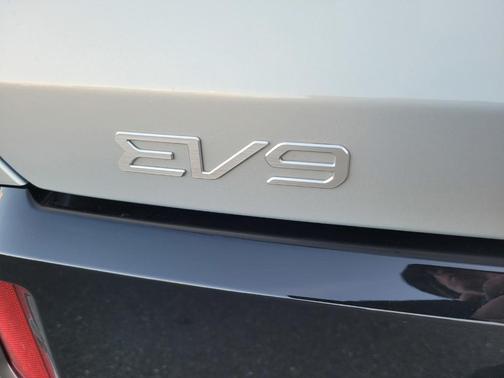 2024 Kia EV9 GT-Line