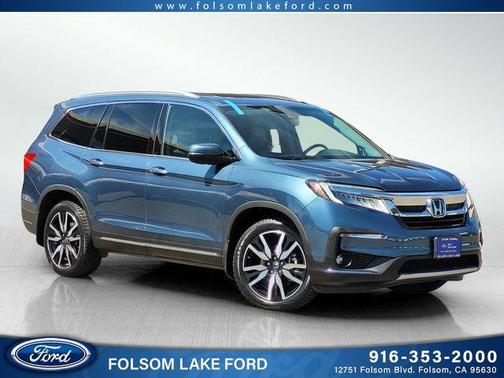 Blue 2019 Honda Pilot Elite
