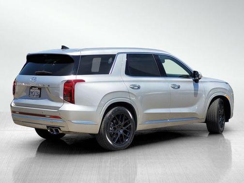 Silver 2024 Hyundai PALISADE Calligraphy