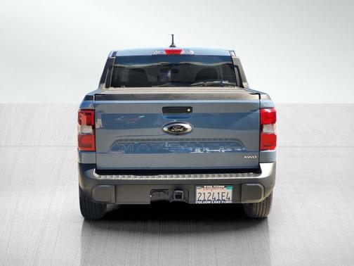 Azure Gray Metallic 2024 Ford Maverick Lariat