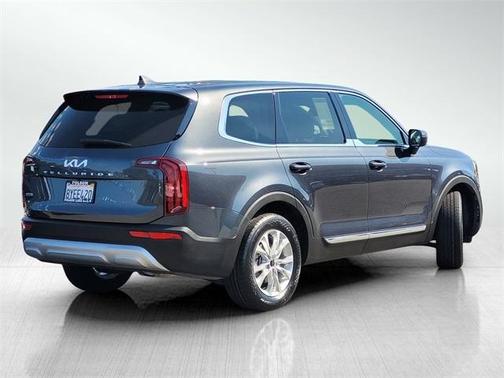 2022 Kia Telluride LX