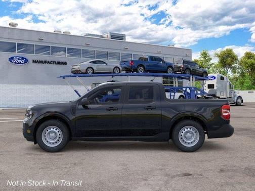 Shadow 2026 Ford Maverick XL