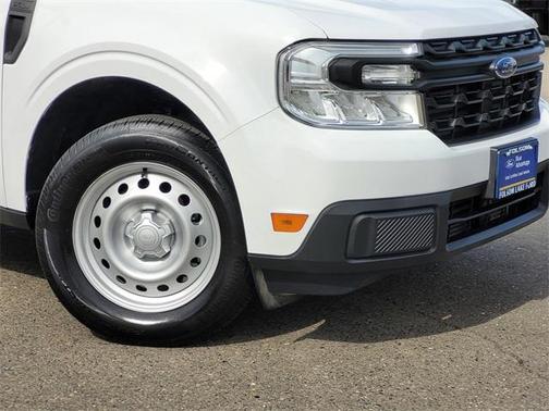 2022 Ford Maverick XL
