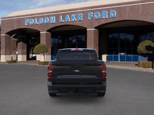 2025 Ford Maverick Lobo Standard