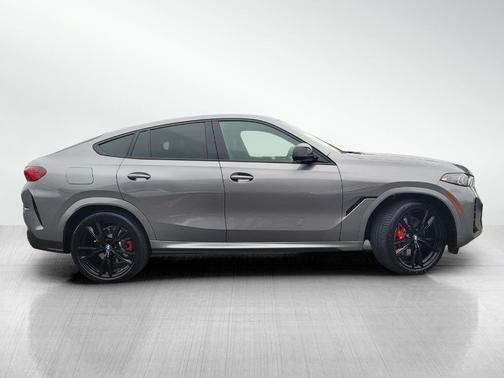 2024 BMW X6 M60i