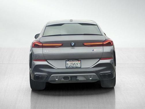 2024 BMW X6 M60i
