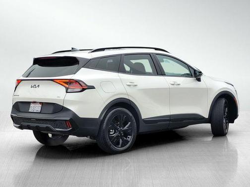 2025 Kia Sportage Plug-In Hybrid X-Line