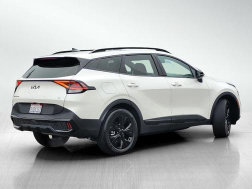 2025 Kia Sportage Plug-In Hybrid X-Line