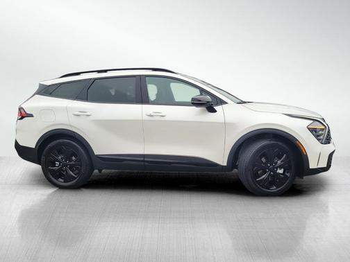 2025 Kia Sportage Plug-In Hybrid X-Line