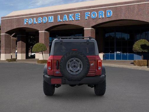 2025 Ford Bronco Base