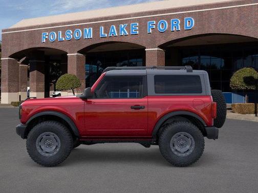 2025 Ford Bronco Base