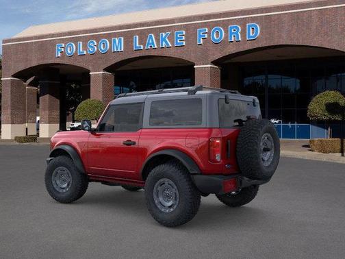 2025 Ford Bronco Base