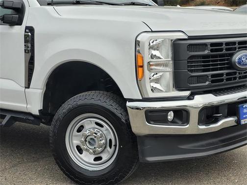 2023 Ford F-250 XL