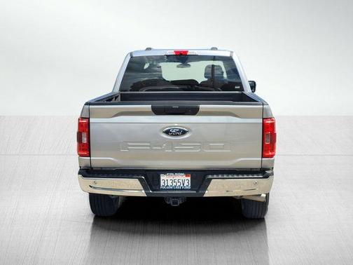 Silver Metallic 2022 Ford F-150 XL